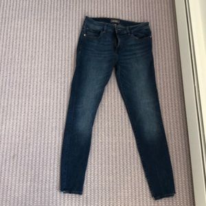 DL1961 skinny dark blue jeans